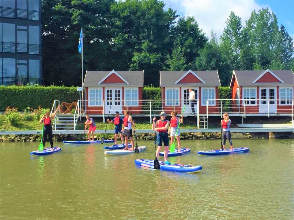 Auf die Boards und los geht's - SUP-Kurs Style Hannover SUP Schule Hannover Kurs 1 - Auf die Boards und los geht's - SUP-Kurs