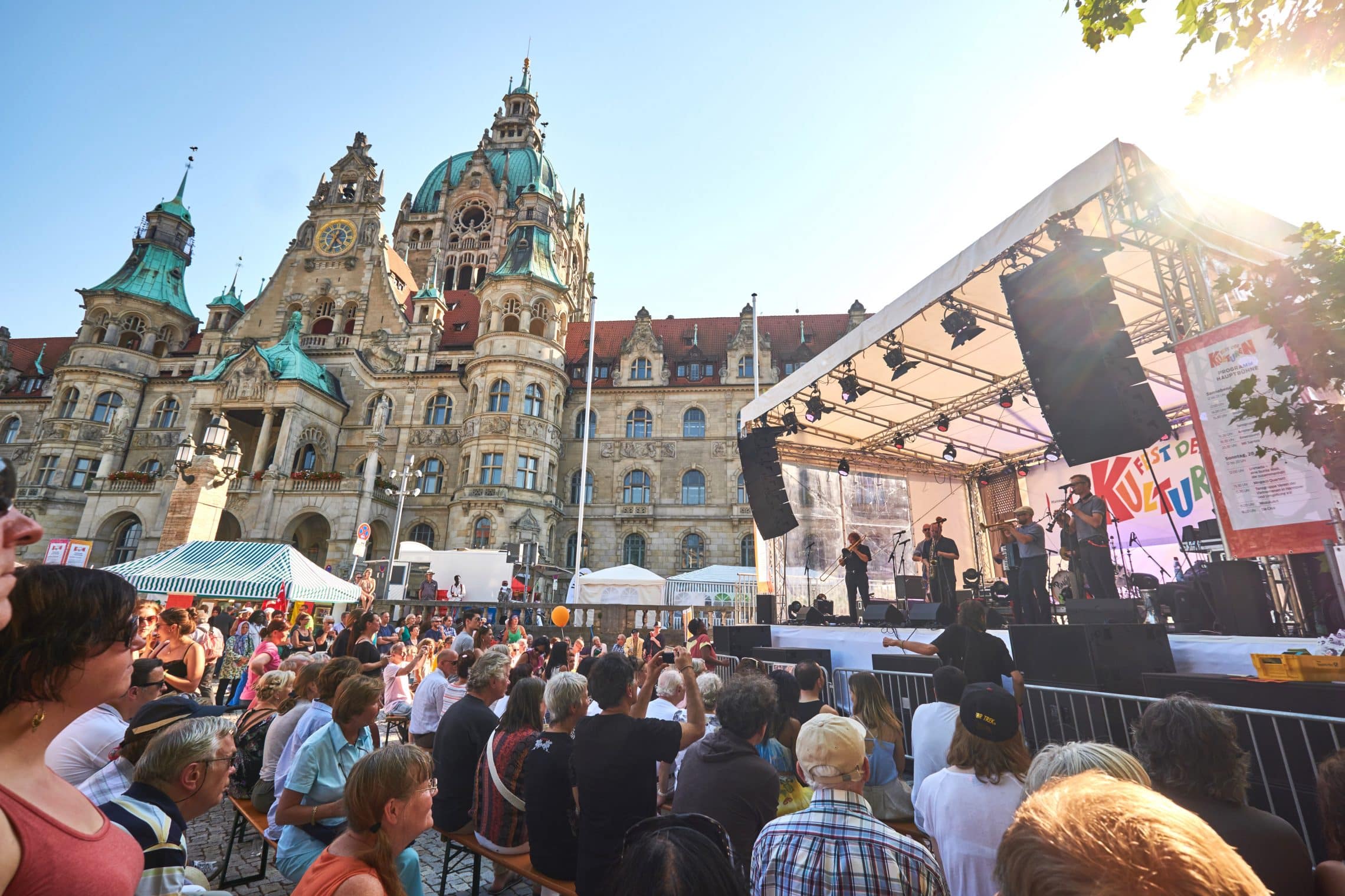Fest der Kulturen und Tag der offenen Tür im Neuen Rathaus ***vorbei*** Style Hannover Fest der Kulturen B - Fest der Kulturen und Tag der offenen Tür im Neuen Rathaus ***vorbei***