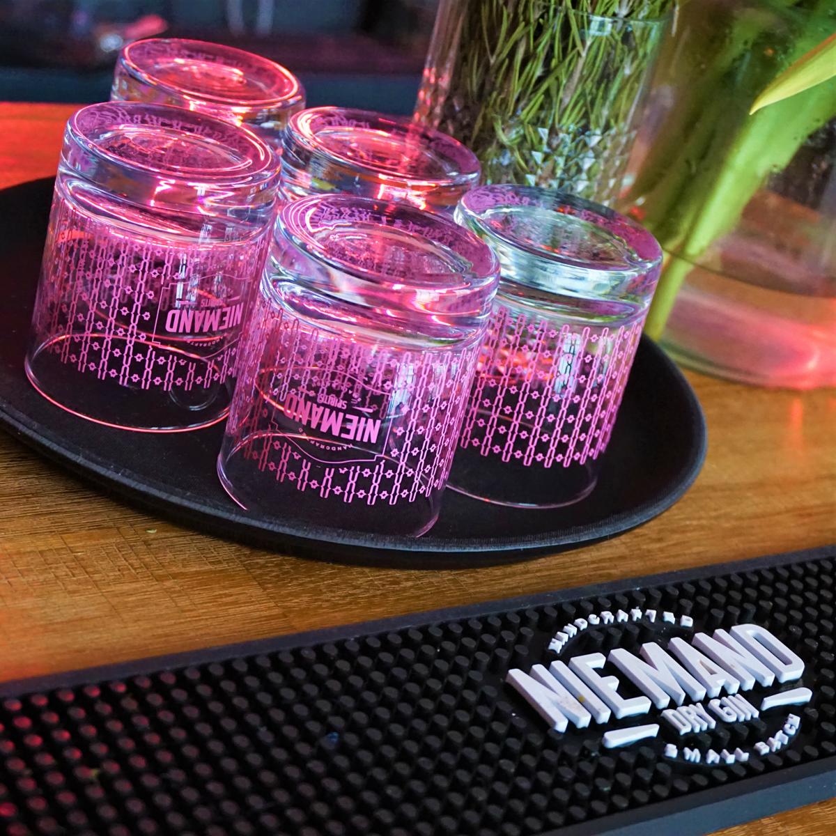 Torben Paradiek – einer der Macher von Niemand Dry Gin Style Hannover Niemand Gin Klassiker 1 - Torben Paradiek – einer der Macher von Niemand Dry Gin